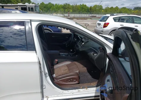 2015 Chevrolet Impala 2Lt z USA, uszkodzony, nr VIN 1G1125S34FU123720